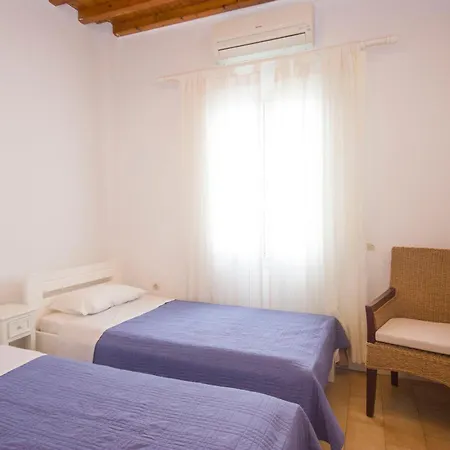 Gelos House אורנוס