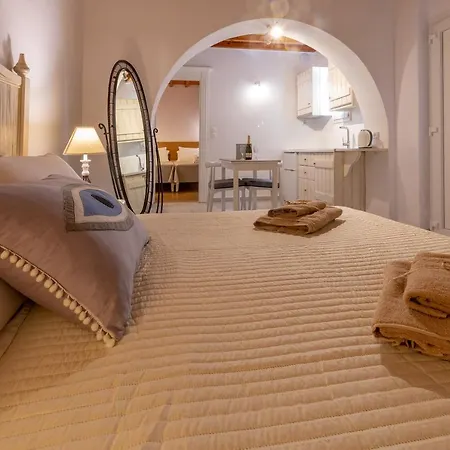 Gelos House מלון דירות אורנוס