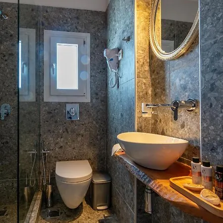 מלון דירות Gelos House