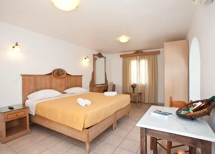 Apartahotel Gelos House 4*