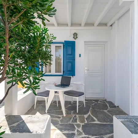 Aparthotel Gelos House
