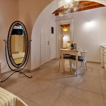 Aparthotel Gelos House 2*