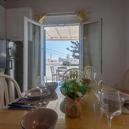 Gelos House 4*