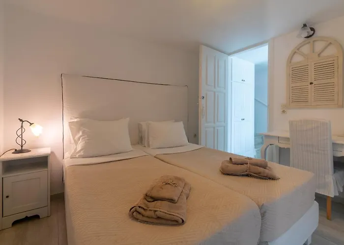 Apart-hotel Gelos House