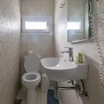 Gelos House 오르노스