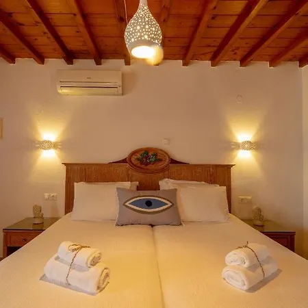 Apartahotel Gelos House 4*