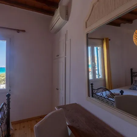 Lägenhetshotell Gelos House 4*